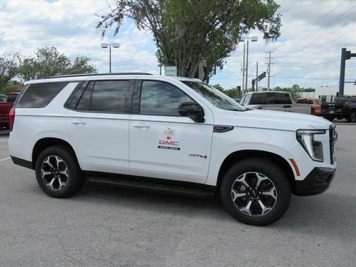 Summit White 2026 GMC Yukon AT4