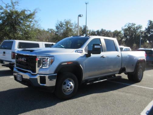 2023 GMC Sierra 3500 Pro