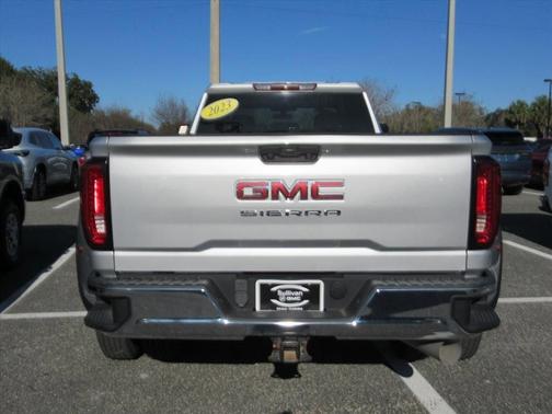 2023 GMC Sierra 3500 Pro