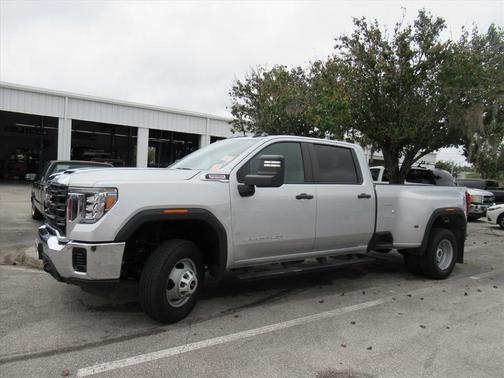 2023 GMC Sierra 3500 Pro