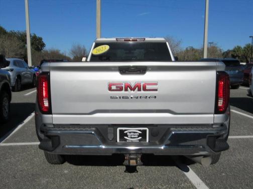 2023 GMC Sierra 3500 Pro