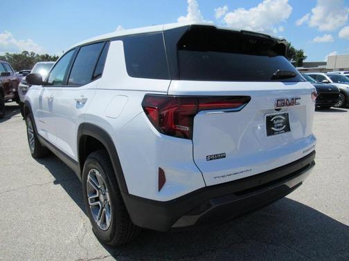 Summit White 2026 GMC Terrain Elevation