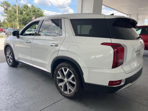 White 2021 Hyundai PALISADE SEL