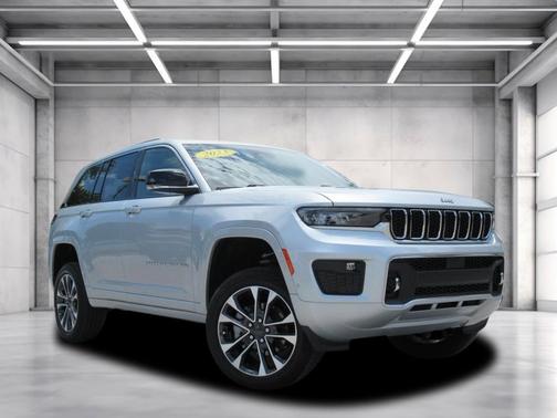 2023 Jeep Grand Cherokee Overland