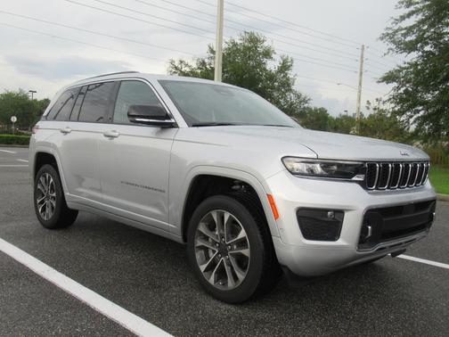 2023 Jeep Grand Cherokee Overland
