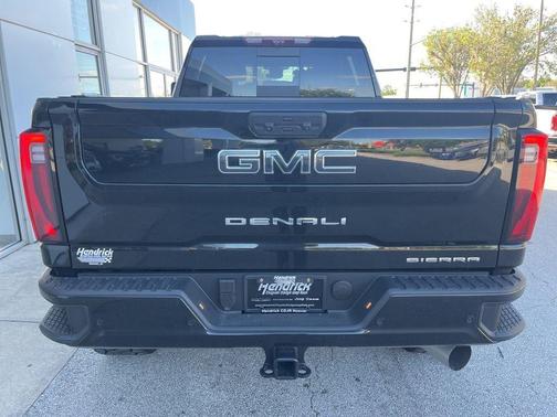 Onyx Black 2025 GMC Sierra 2500 Denali Ultimate