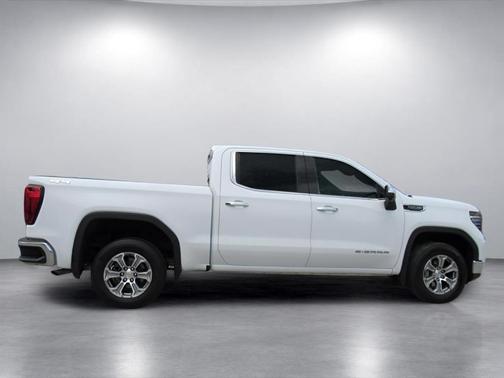 Summit White 2024 GMC Sierra 1500 SLT