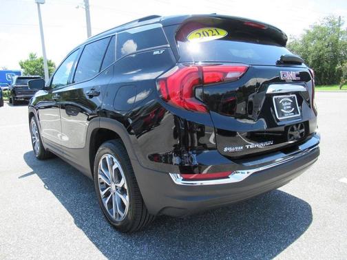 Ebony Twilight Metallic 2021 GMC Terrain SLT