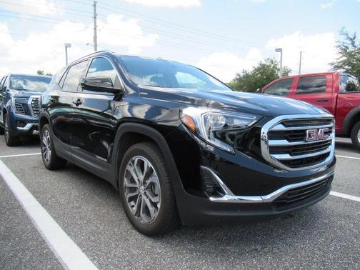 Ebony Twilight Metallic 2021 GMC Terrain SLT