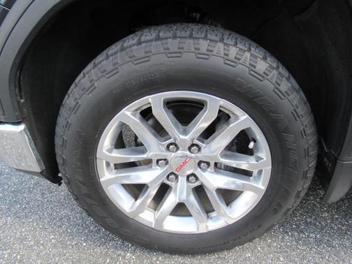 Dark Sky Metallic 2021 GMC Sierra 1500 SLT