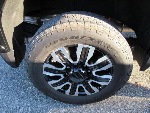 2024 GMC Sierra 2500 Denali Ultimate