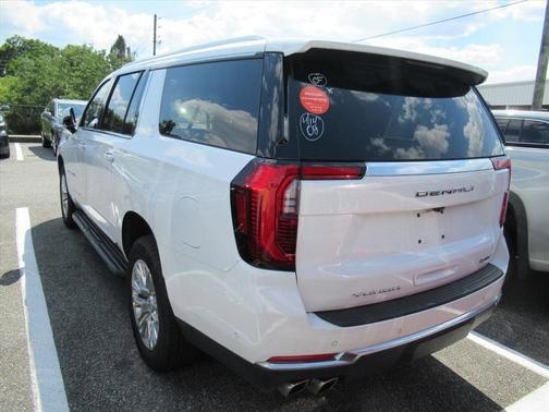 Summit White 2025 GMC Yukon XL Denali