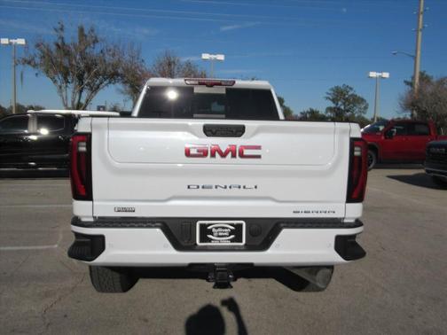 2026 GMC Sierra 2500 Denali