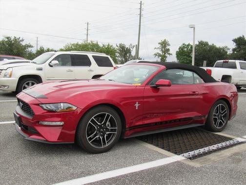 2021 Ford Mustang EcoBoost