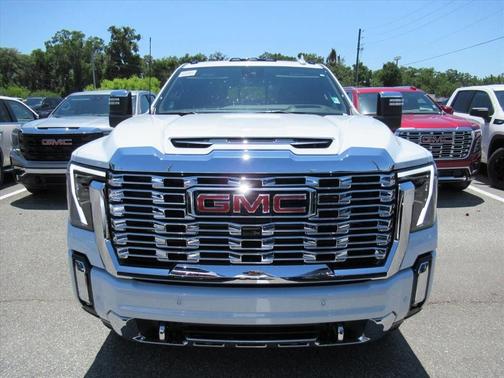 Glacier White 2026 GMC Sierra 2500 Denali