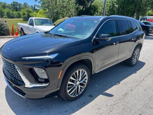 Ebony Twilight Metallic 2025 Buick Enclave Avenir