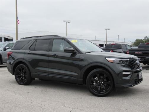 2023 Ford Explorer ST-Line