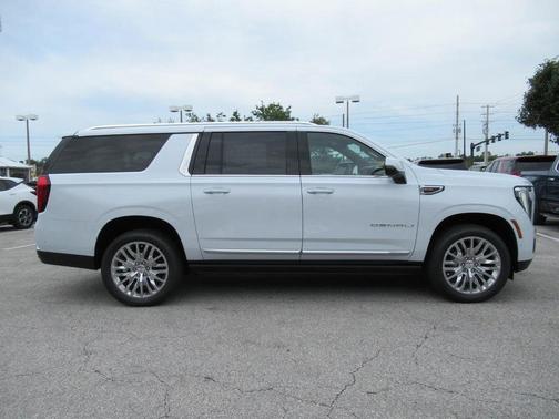 Glacier White 2026 GMC Yukon XL Denali