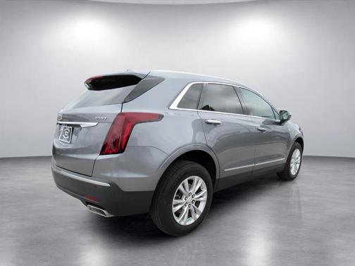 Satin Steel Metallic 2020 Cadillac XT5 Luxury
