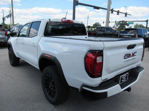 Summit White 2026 GMC Canyon Elevation