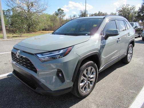 2023 Toyota RAV4 XLE Premium