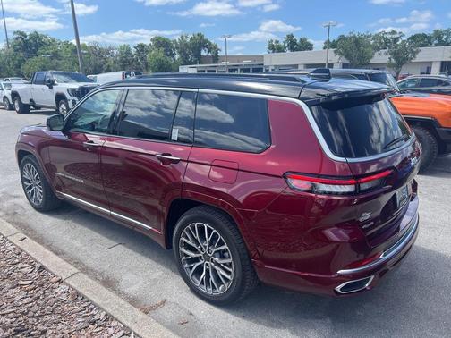2025 Jeep Grand Cherokee L Summit