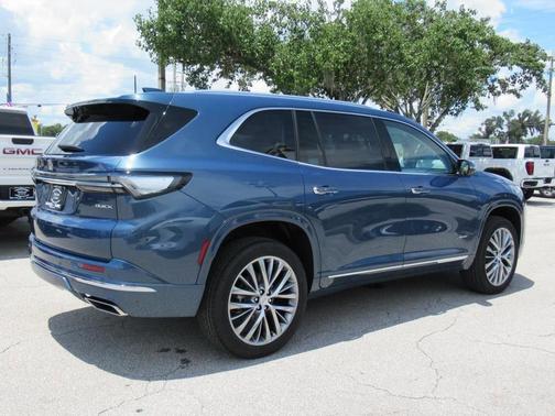 2025 Buick Enclave Avenir