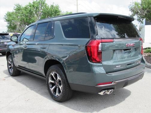 Midnight Pine 2026 GMC Yukon AT4 Ultimate