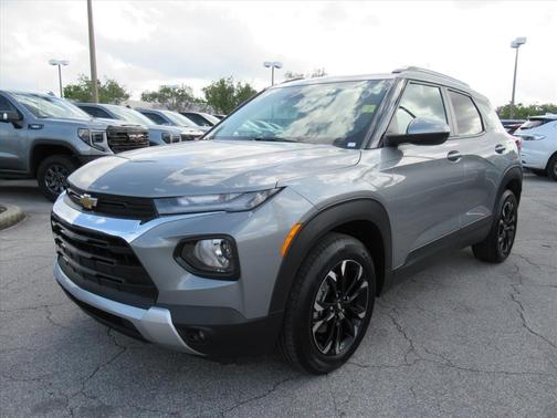 Sterling Gray Metallic 2023 Chevrolet Trailblazer LT
