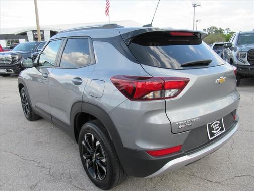 Sterling Gray Metallic 2023 Chevrolet Trailblazer LT