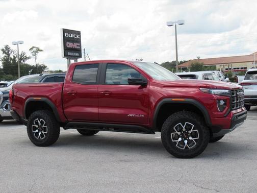 2025 GMC Canyon AT4
