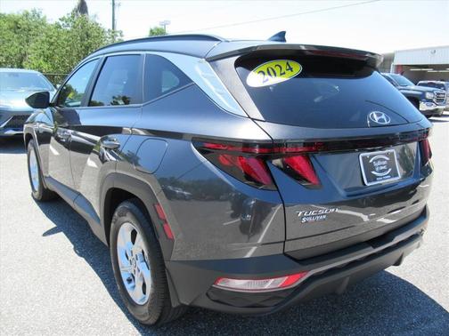 Dark Gray Metallic 2024 Hyundai TUCSON SEL