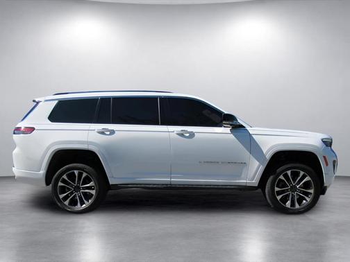 Bright White Clearcoat 2021 Jeep Grand Cherokee L Overland