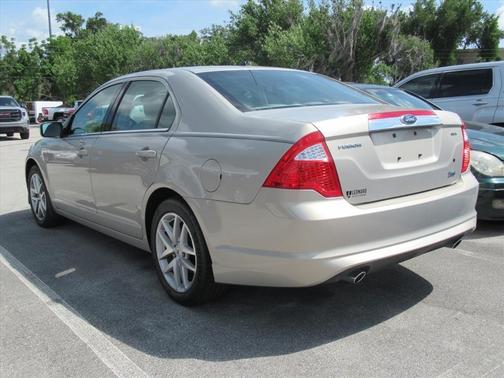Gold 2010 Ford Fusion SEL