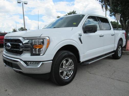 Oxford White 2022 Ford F-150 XLT