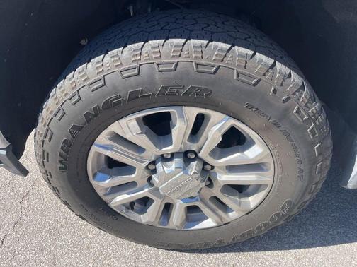 2020 GMC Sierra 2500 Denali