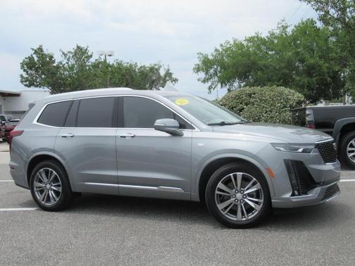 2025 Cadillac XT6 Premium Luxury FWD