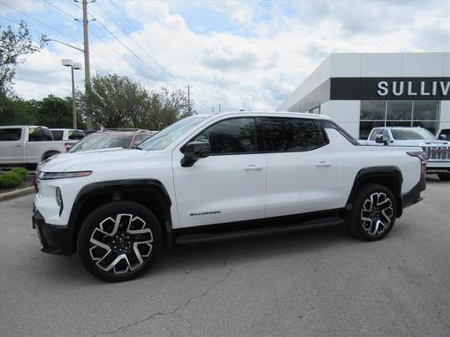 Summit White 2024 Chevrolet Silverado EV RST