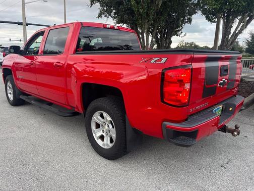 Red 2018 Chevrolet Silverado 1500 LT