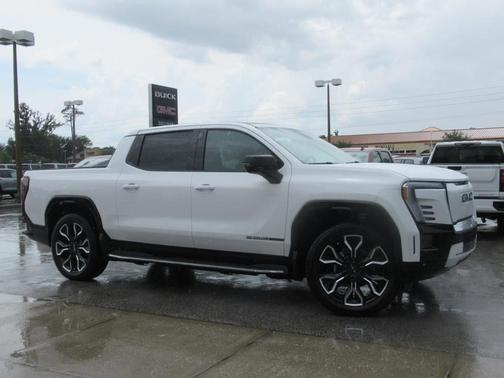 2025 GMC Sierra EV Denali