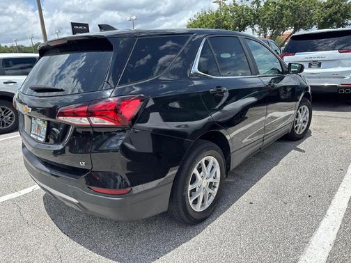 Mosaic Black Metallic 2022 Chevrolet Equinox 1LT