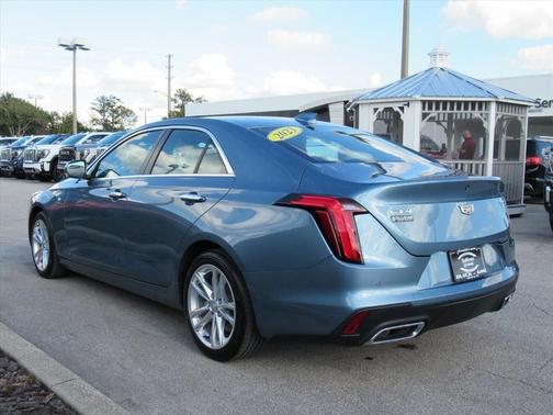 2023 Cadillac CT4 Luxury