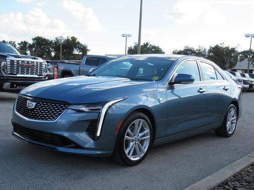 2023 Cadillac CT4 Luxury