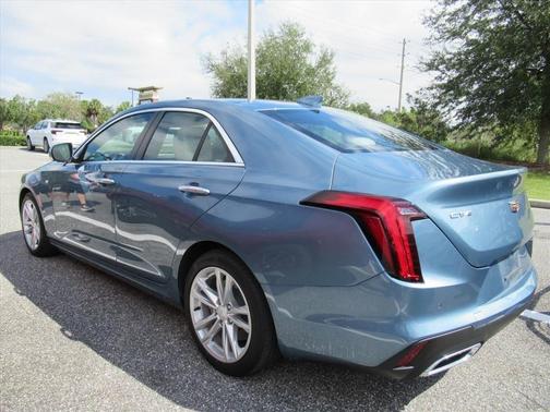 2023 Cadillac CT4 Luxury