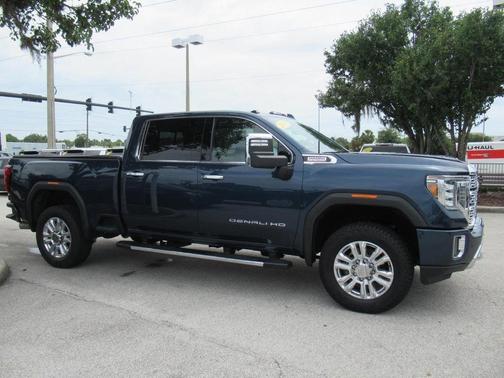 Pacific Blue Metallic 2020 GMC Sierra 2500 Denali