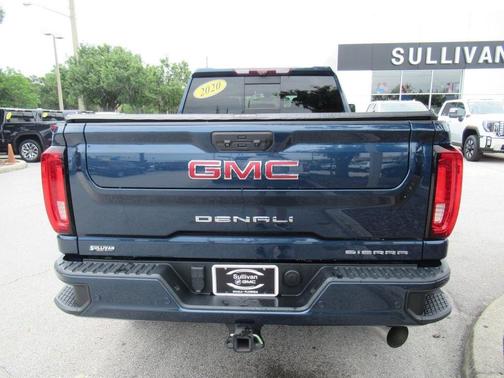 Pacific Blue Metallic 2020 GMC Sierra 2500 Denali