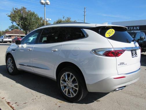 2024 Buick Enclave Premium