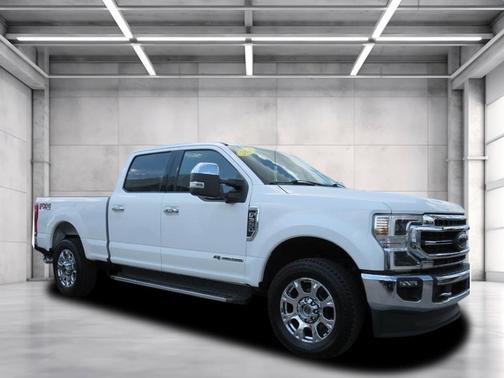White 2021 Ford F-350 Lariat Super Duty