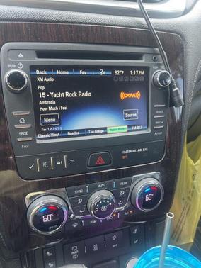 2017 Chevrolet Traverse 2LT