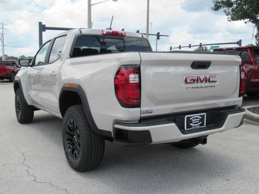 Dune 2026 GMC Canyon Elevation